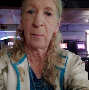 Meet your Posher, Pamela